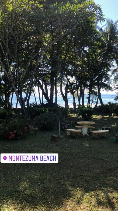 Hotel El Pargo Feliz Montezuma Esterno foto